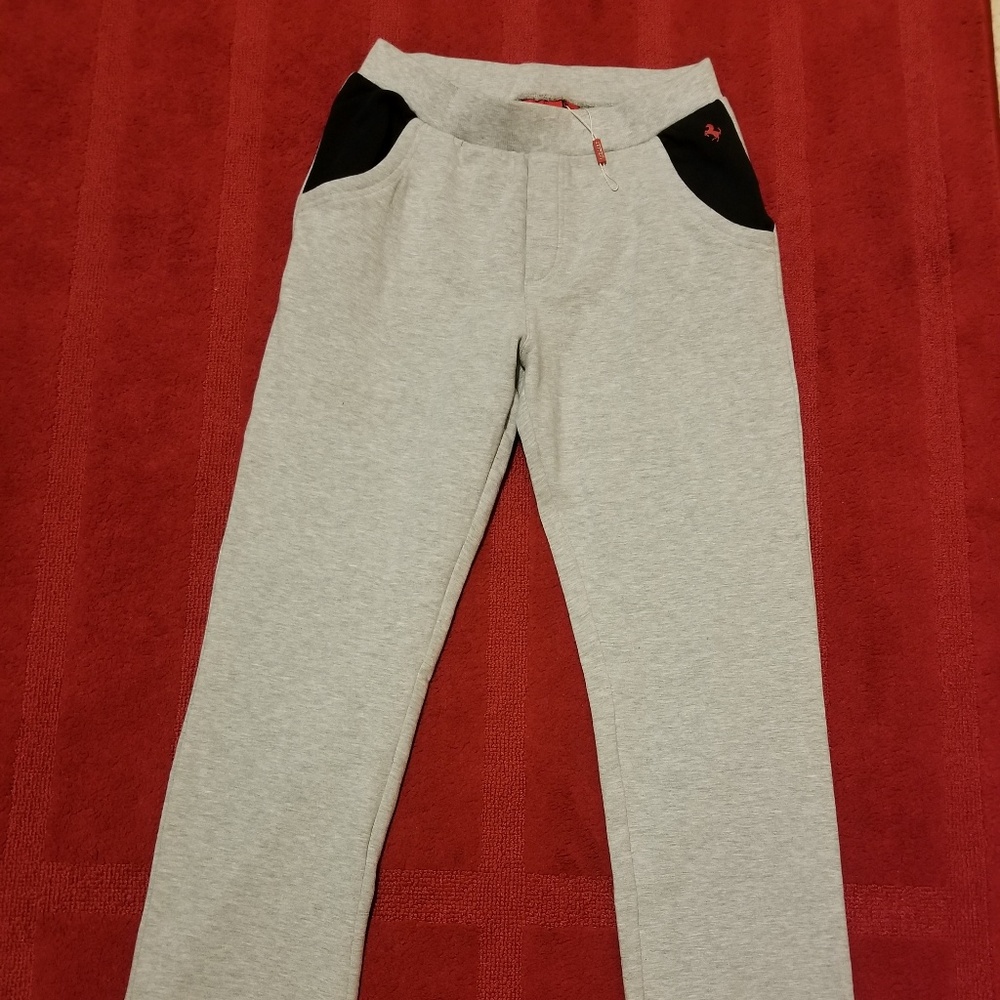Ferrari pants never worn men small boys large